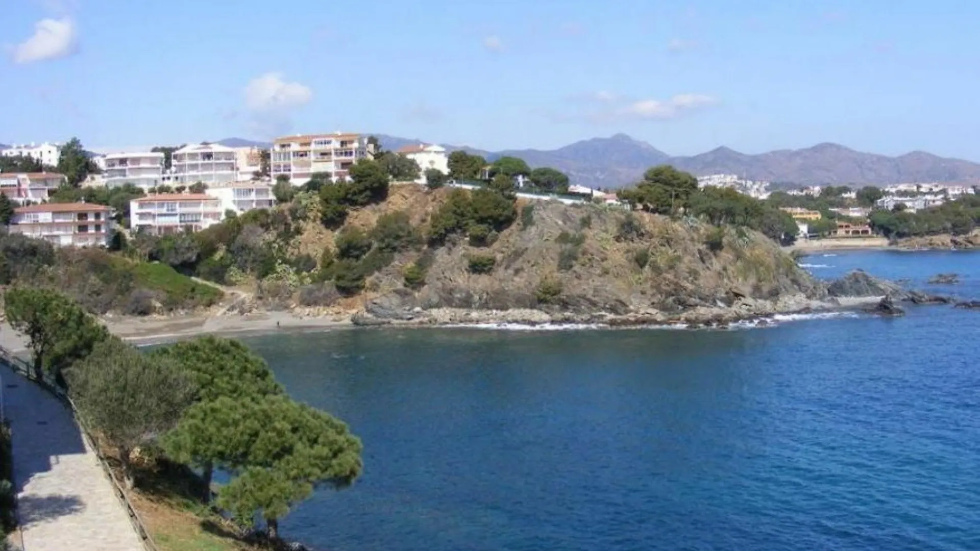 Apartment In Llanca, Gerona 103507 By Mo Rentals Llanca